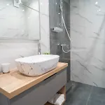 Seafront Sunset Studio&rooms * زادار