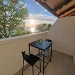 Seafront Sunset Studio&rooms *