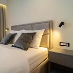 شقة Seafront Sunset Studio&rooms زادار
