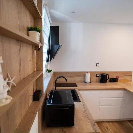 Seafront Sunset Studio&rooms *