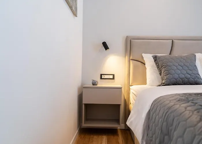 Seafront Sunset Studio&rooms * ザダル