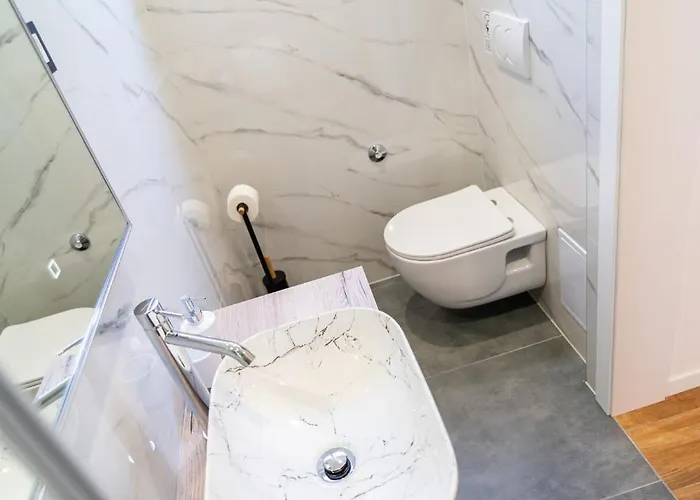 アパート Seafront Sunset Studio&rooms ザダル