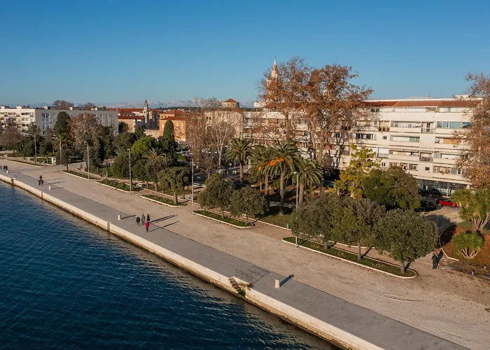 Seafront Sunset Studio&rooms *