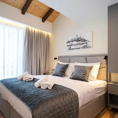 Seafront Sunset Studio&rooms Задар
