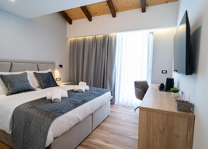 Seafront Sunset Studio&rooms Apartment Zadar