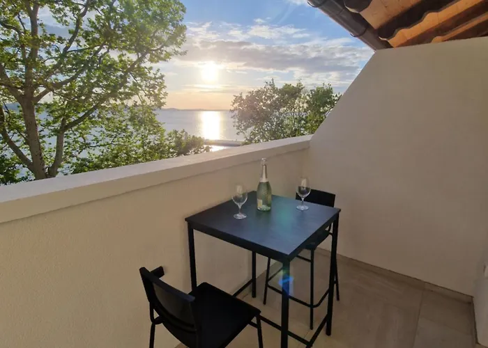 Seafront Sunset Studio&rooms *