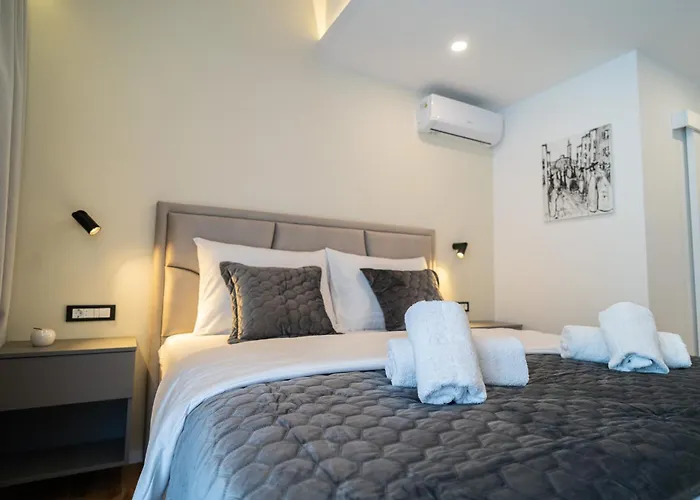 Seafront Sunset Studio&rooms Apartment *